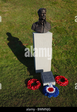 Memorial a Air Chief Marshall, Sir Keith Park, a Capel le Ferne. Foto Stock