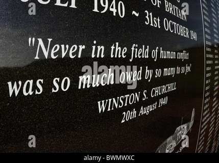 Il Christopher Foxley Norris Memorial Wall a Capel-le-Ferne. Foto Stock