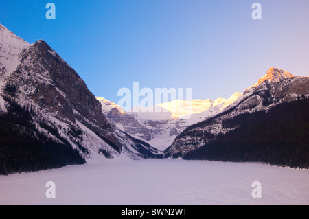 Il Lago Louise, il Parco Nazionale di Banff, Alberta, Canada. Foto Stock