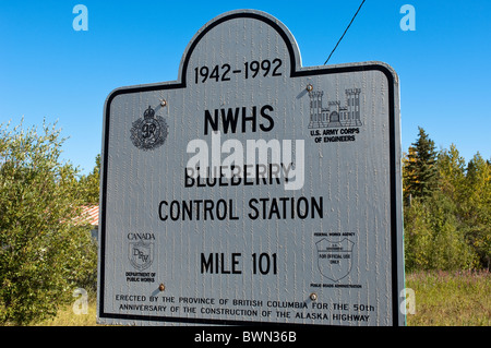 Stazione di controllo Blueberry presso l'Alaska Highway '101' Mile marker, British Columbia, Canada. Foto Stock