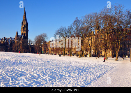 Barclay Viewforth chiesa costruita Frederick Thomas Pilkington Bruntsfield Tollcross Edimburgo in Scozia in snow Historic Scotland Foto Stock