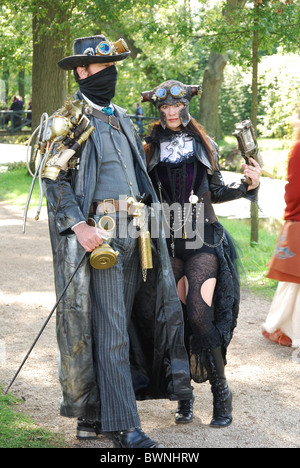 Steampunk giovane a 2010 Fiera Fantasy Arcen Paesi Bassi Foto Stock