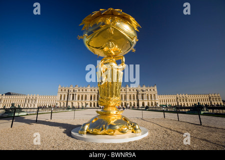 "Buddha ovale": un illustrazione del 2010 Takashi Murakami la mostra presso il Palazzo di Versailles. "Bouddha ovale' à Versailles. Foto Stock