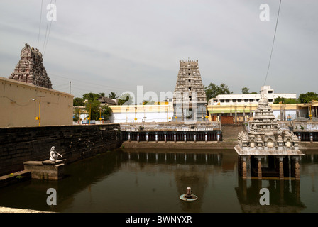 Il Kamakshi Amman Tempio Hindu; saivite; in Kanchipuram;kancheepuram ,Tamil Nadu, India.mattina Foto Stock