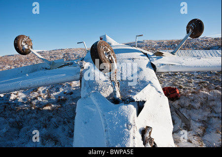 Relitto del piccolo aereo si schianta su venerdì di novembre 26 2010 vicino a Pen Y ventola, Parco Nazionale di Brecon Beacons, Galles Foto Stock