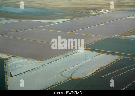 Africa Namibia Walvis Bay estate 2007 Africa sale stagni di evaporazione di opere di sale pentole industria vista aerea Foto Stock