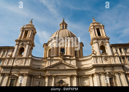 Sant' Agnese in Agone, una chiesa basilicale, (costruito 1652) in stile barocco in Piazza Navona, Roma, Italia Foto Stock