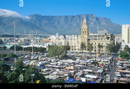 Sud Africa Cape Town market Grand Parade vecchio Municipio africano municipio di Capetown Table Mountain panoramica t Foto Stock