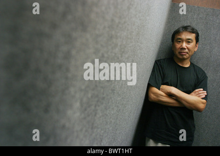 Haruki Murakami, scrittore, romanziere e saggista. Tokyo, Giappone. Foto Stock