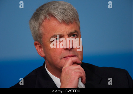 Il segretario di Stato per la salute Andrew Lansley offre un discorso ai delegati sul terzo e penultimo giorno del Foto Stock