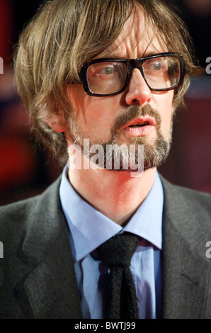 Il cantante Jarvis Cocker arriva per la prima mondiale di "Fantastico il sig. Fox,' il mercoledì sera, 13 ottobre 2009, presso il Foto Stock