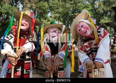 Messico America centrale America Michoacan stato Patzcuaro città baile de los viejitos Sud America Febbraio 2008 Foto Stock