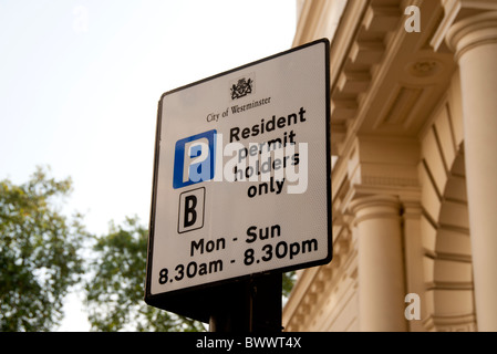 Parcheggio residenti solo segno di Londra Foto Stock