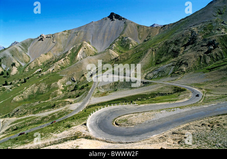 Strada di montagna delle Alpi francesi, Provenza, Francia, il famoso col d'Izoard/passo dell'Izoard Foto Stock