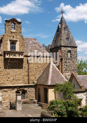 Parte degli edifici a MONTSALVAT , artista comunità VICTORIA AUSTRALIA Foto Stock