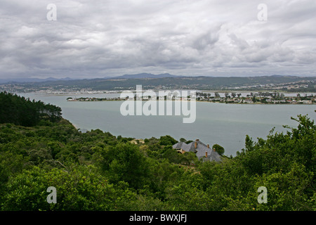 Knysna dalla piuma Riserva Naturale, laguna di Knysna, Western Cape, Sud Africa. Foto Stock