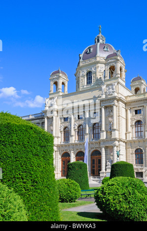 Vienna, Austria. Maria Theresien Platz. Kunsthistorisches Museum / Museo di Storia dell'arte Foto Stock