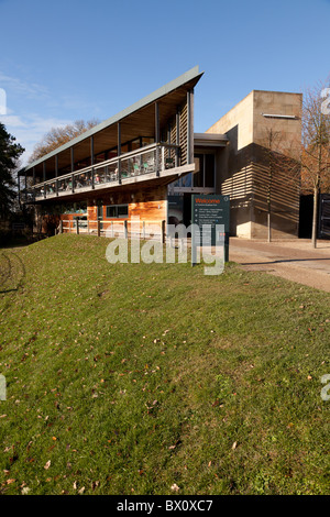 Il centro visitatori a Yorkshire Sculpture Park. Foto Stock