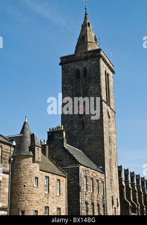 Dh St Andrews University St Andrews Fife St Salvators Clock Tower edificio universitario salvator Scozia Scotland Foto Stock