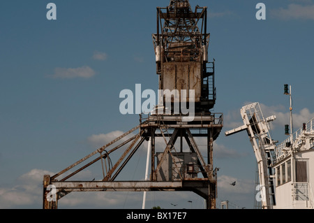 Zona Industriale, Bassins un flots, Bordeaux, Francia Foto Stock