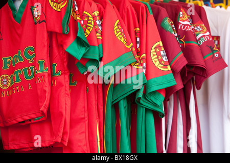 Il Portogallo magliette da calcio per vendite Funchal Madeira Foto Stock