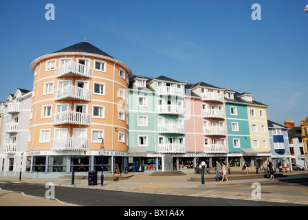 Il Re della Hall appartamenti residenziali e unità commerciali, Aberystwyth, Galles Foto Stock