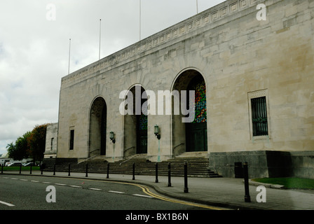 Ingresso principale al Guildhall e Brangwyn Hall a Swansea, Galles Foto Stock