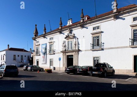 Municipio di Santarém nella ex Eugenio Silva Palace, un secolo XVII Manor-House ("solare" in portoghese). Il Portogallo. Foto Stock