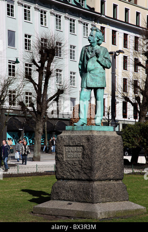 Statua del compositore Edvard Hagerup Grieg, Bergen, Norvegia Foto Stock