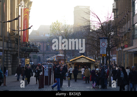 Mercatini di Natale presso il St Anne's Square, Manchester Foto Stock