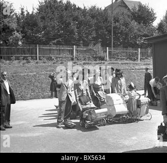 Tedeschi etnici deportazione dalla Sudetenland Foto Stock