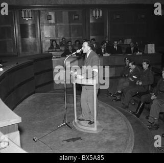 Praga Cecoslovacchia - 1950. Prova spettacolo costruito dal governo comunista che ha accusato i cittadini innocenti Jaromir Nechansky Foto Stock