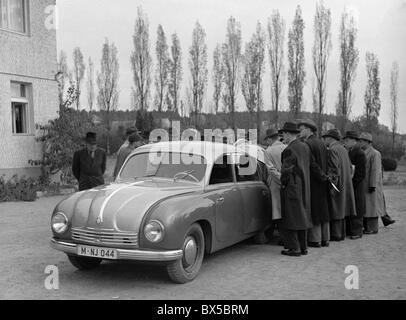 La Cecoslovacchia 1947 Tatraplan 600 prodotte dalla fabbrica di Tatra Koprivnice in featured Boxer tipo motore posteriore di forma aerodinamica e Foto Stock