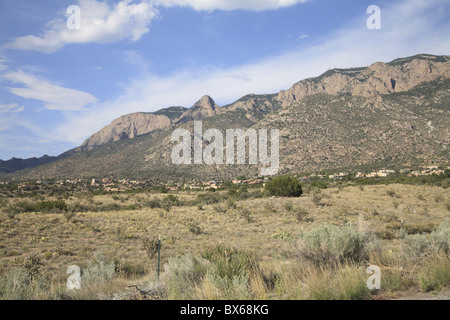 Il Sandia Mountains, Albuquerque, Nuovo Messico, Stati Uniti d'America, America del Nord Foto Stock