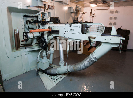 Anti-pistola serbatoio vz. Manometro di 36 47 mm, gunnery camera, interno, Fort mo-S 19 Alej, Museo delle fortificazioni, Hlucin-Darkovicky Foto Stock