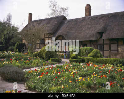 Anne Hathaway's Cottage, Shottery Village, vicino a Stratford-upon-Avon, Warwickshire, Inghilterra, Regno Unito Foto Stock