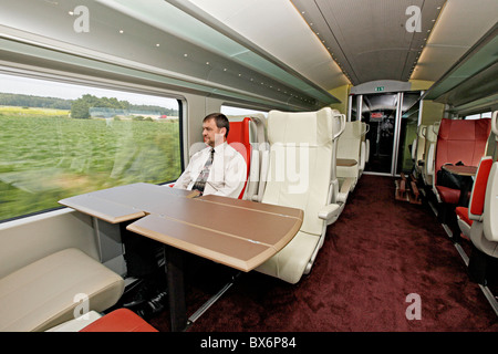 Treno ad alta velocità AGV, TGV, Alstom Foto Stock