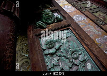 Le sculture presso la pagode cinema Foto Stock