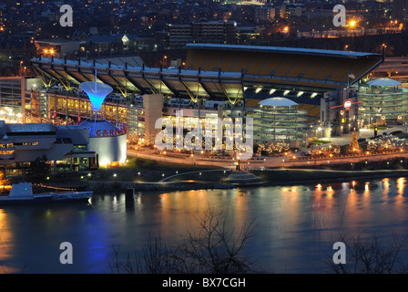 Heinz Field è la casa dei Pittsburgh Steelers, una squadra NFL situato a Pittsburgh, in Pennsylvania. Dicembre 4, 2010. Foto Stock