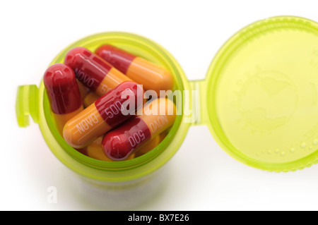Le capsule di antibiotici (Amoxicillin 500mg) Foto Stock