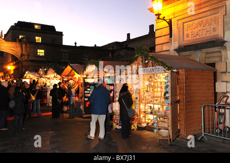 Vasca da bagno il mercato di Natale 09 dicembre 2010 Foto Stock