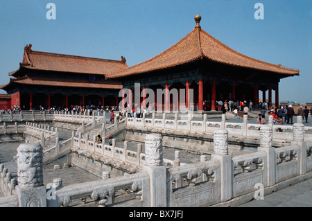 Sala del Centro di armonia e la sala di preservare l armonia, il Palazzo Imperiale (Forbidden City), Pechino, World-Heritage Foto Stock