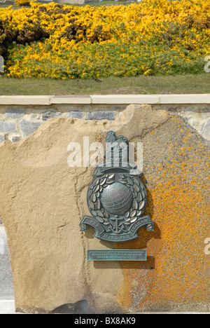 Memoriale per i Royal Marines che serve in e intorno alle Isole Falkland fin dal 1765, Port Stanley Foto Stock