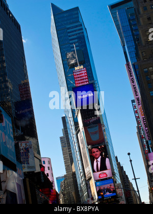 Times Square, guardando verso sud, NYC Foto Stock