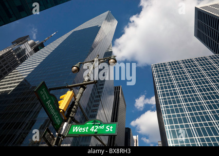 Uno Bryant Park, Bank of America Building, 42nd Street e Sixth Avenue, New York Foto Stock