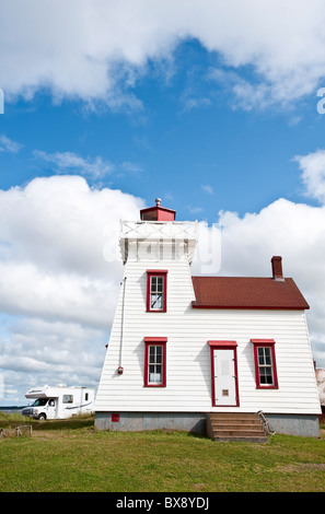 Rustico Harbour, Isola del Principe Edoardo. Camper al faro di North Rustico Harbour. Foto Stock