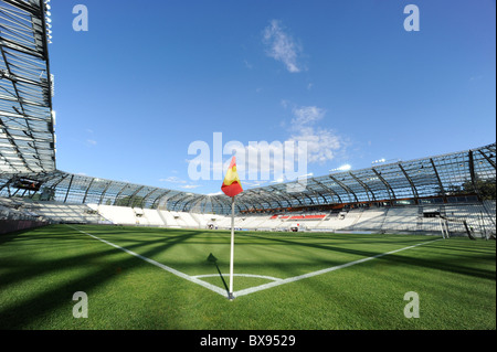 Stadio di calcio vuoto Foto Stock