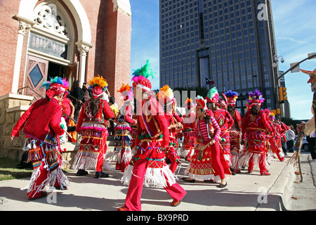 Festival messicano, Cattedrale presso il Quartiere delle Arti, Dallas, Texas Foto Stock