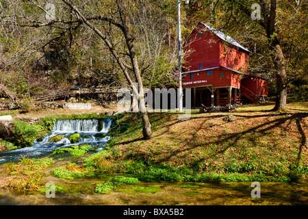 La Hodgson watermill negli Ozarks rurale del Missouri, USA. Foto Stock