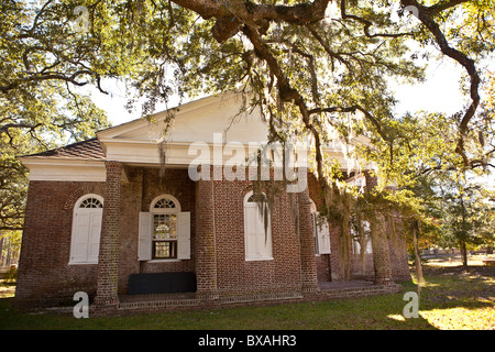 San Giacomo Santee Chiesa Episcopale costruito dagli ugonotti Francesi nel 1768 McClellanville, SC. Foto Stock